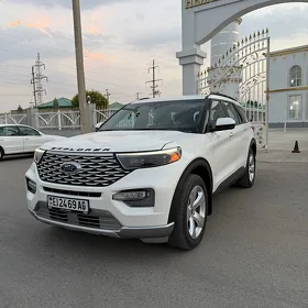 Ford Explorer 2022