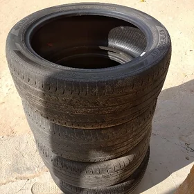 Tekeler 235/45/18