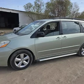 Toyota Sienna 2009