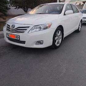 Toyota Camry 2010