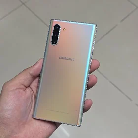 Samsung Not 10. 12/25. wetnam