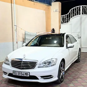 Mercedes-Benz S-Class 2007
