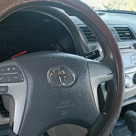 Toyota Camry 2008
