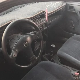 Opel Vectra 1989
