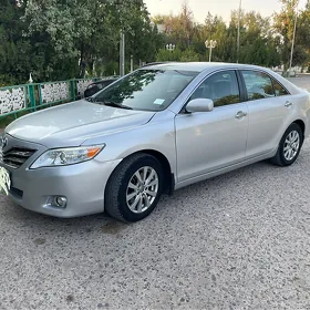 Toyota Camry 2010