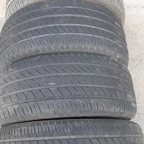 teker 245 45  18