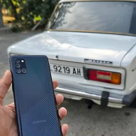 SAMSUNG A31