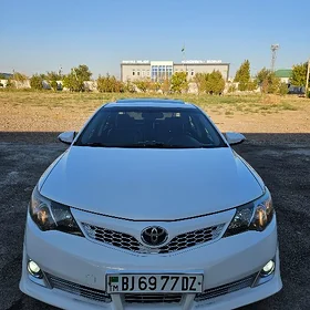 Toyota Camry 2013