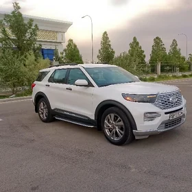 Ford Explorer 2022