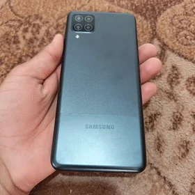 Samsung A12