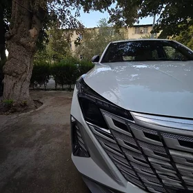 Changan UNI-Z 2025
