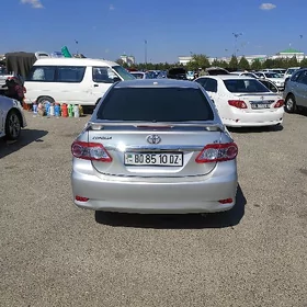 Toyota Corolla 2011