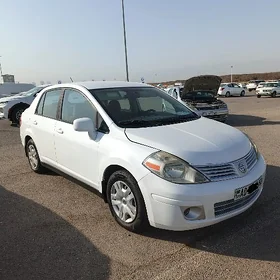 Nissan Versa 2010