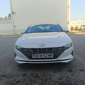 Hyundai Elantra 2021