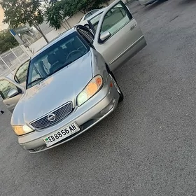 Nissan Maxima 1999