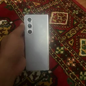 z fold 5