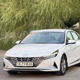 Hyundai Elantra 2021