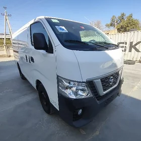 Nissan Urvan 2021
