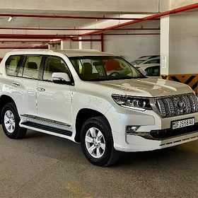 Toyota Land Cruiser Prado 2023