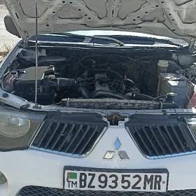 Mitsubishi L200 2007