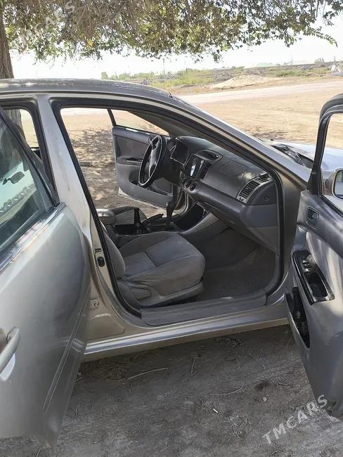 Toyota Camry 2003 - 1