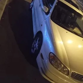 Nissan Maxima 2001