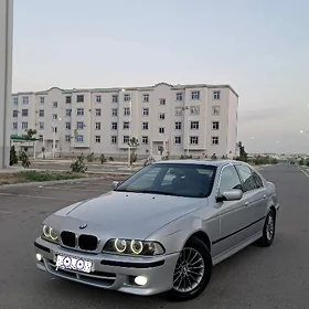 BMW E39 2000