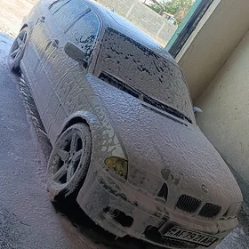 BMW 325 2001