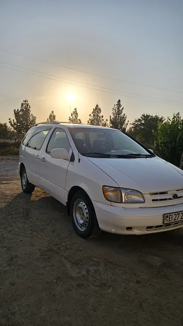 Toyota Sienna 1998 - 1