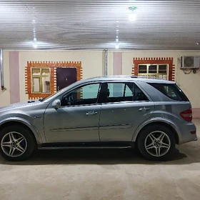 Mercedes-Benz ML350 2010