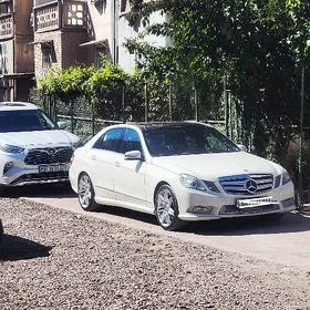 Mercedes-Benz E350 2010