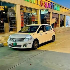 Nissan Versa 2010