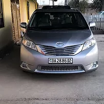 Toyota Sienna 2016