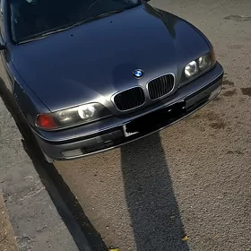 BMW 528 1998