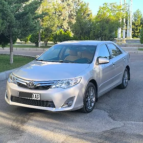 Toyota Camry 2013