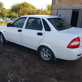 Lada Priora 2012