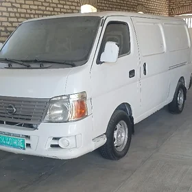 Nissan Urvan 2008