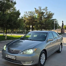 Toyota Camry 2005