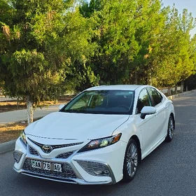 Toyota Camry 2022