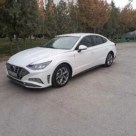 Hyundai Sonata 2022