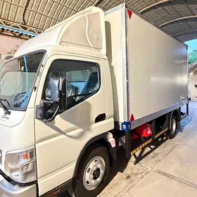 Mitsubishi Fuso 2024