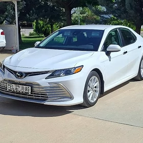 Toyota Camry 2022