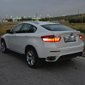 BMW X6 2011