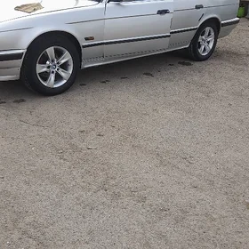 BMW 525 1991