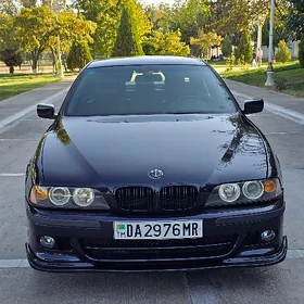 BMW E39 2000