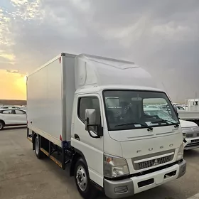 Mitsubishi Canter 2026