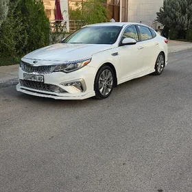 Kia Optima 2019