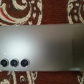 Samsung S23