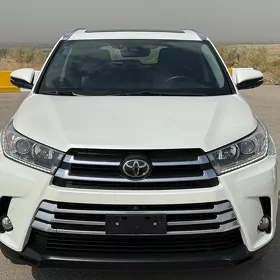 Toyota Highlander 2018
