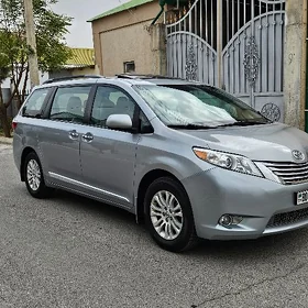 Toyota Sienna 2017